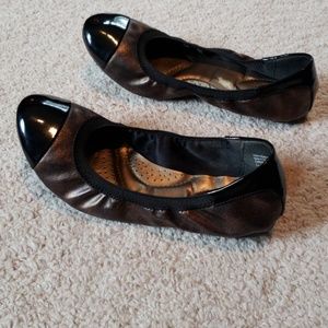 Brown ballet flats